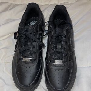 Black Air Force Ones